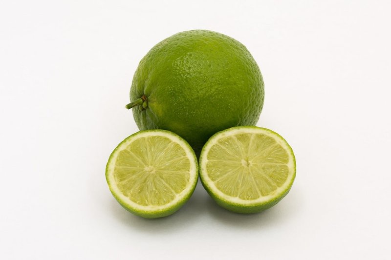 Citrus aurantiifolia Lime Verde - pot 2 ltr